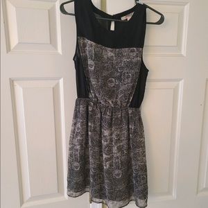 Little black patterned dress